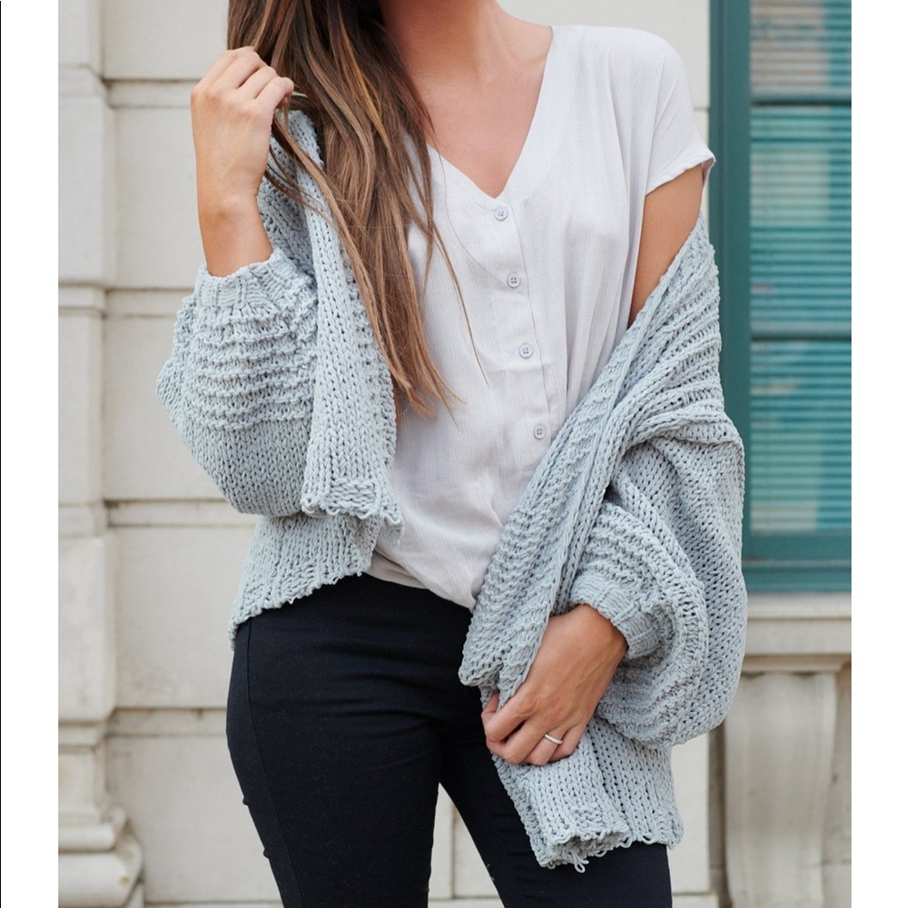 ⭐️HOST PICK⭐️NanaMacs Chenille Bubble Sleeve Cardi